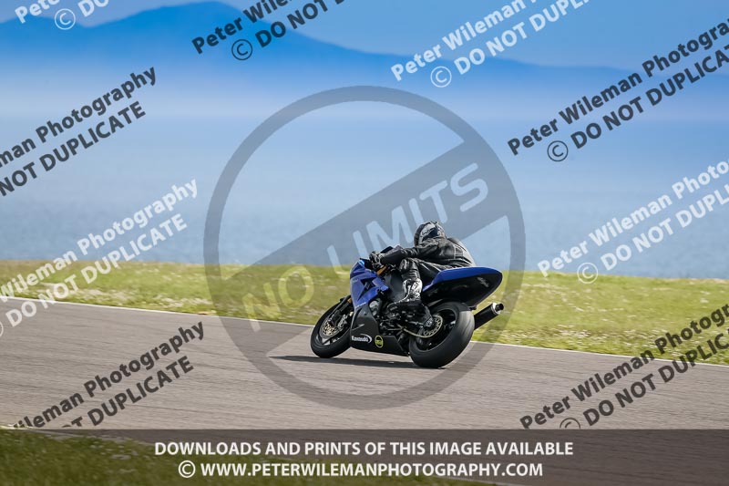 anglesey no limits trackday;anglesey photographs;anglesey trackday photographs;enduro digital images;event digital images;eventdigitalimages;no limits trackdays;peter wileman photography;racing digital images;trac mon;trackday digital images;trackday photos;ty croes